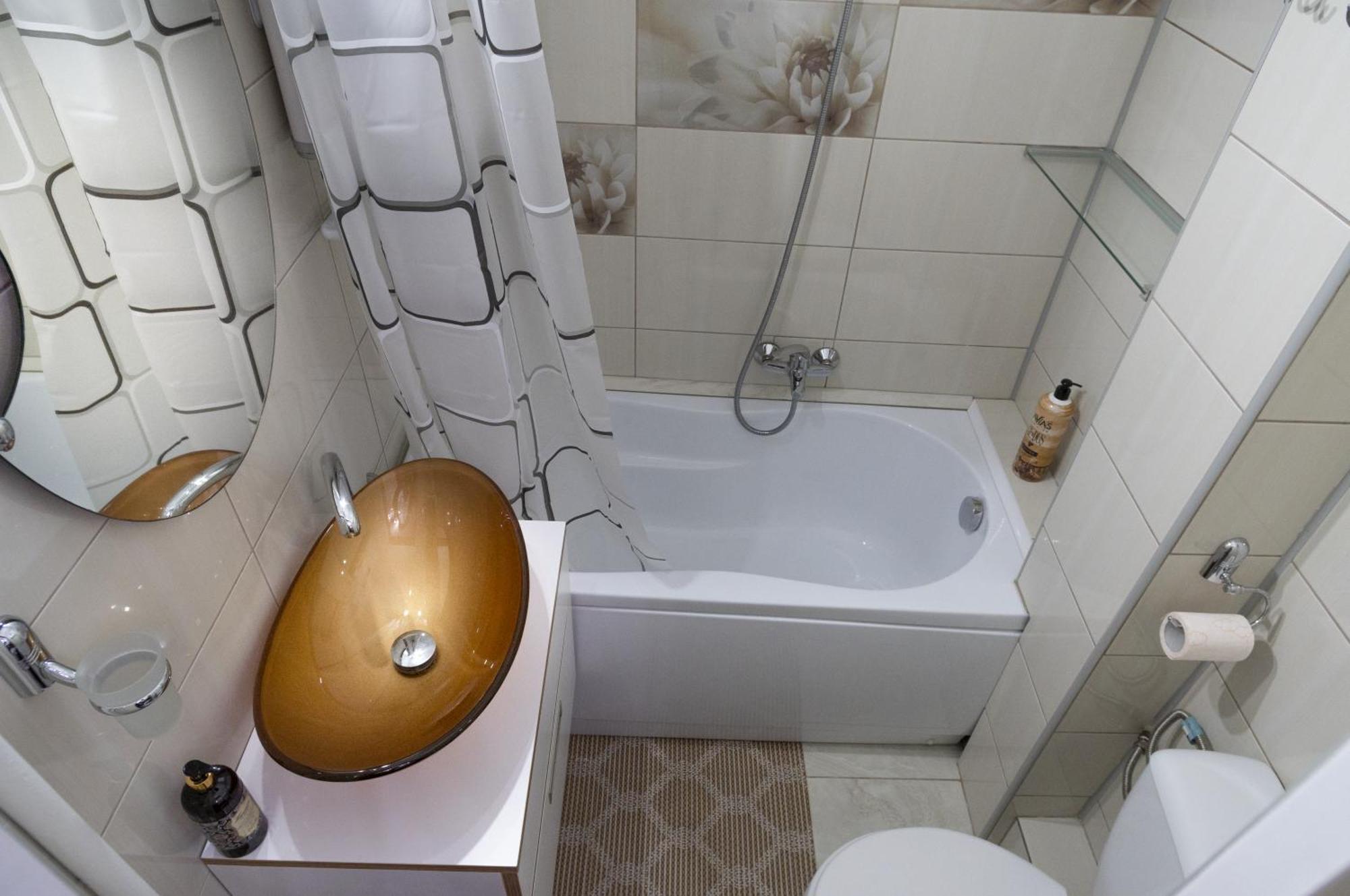 Апартаменты Casa Rusu -Victoria-Self Check In-24H Решица Экстерьер фото