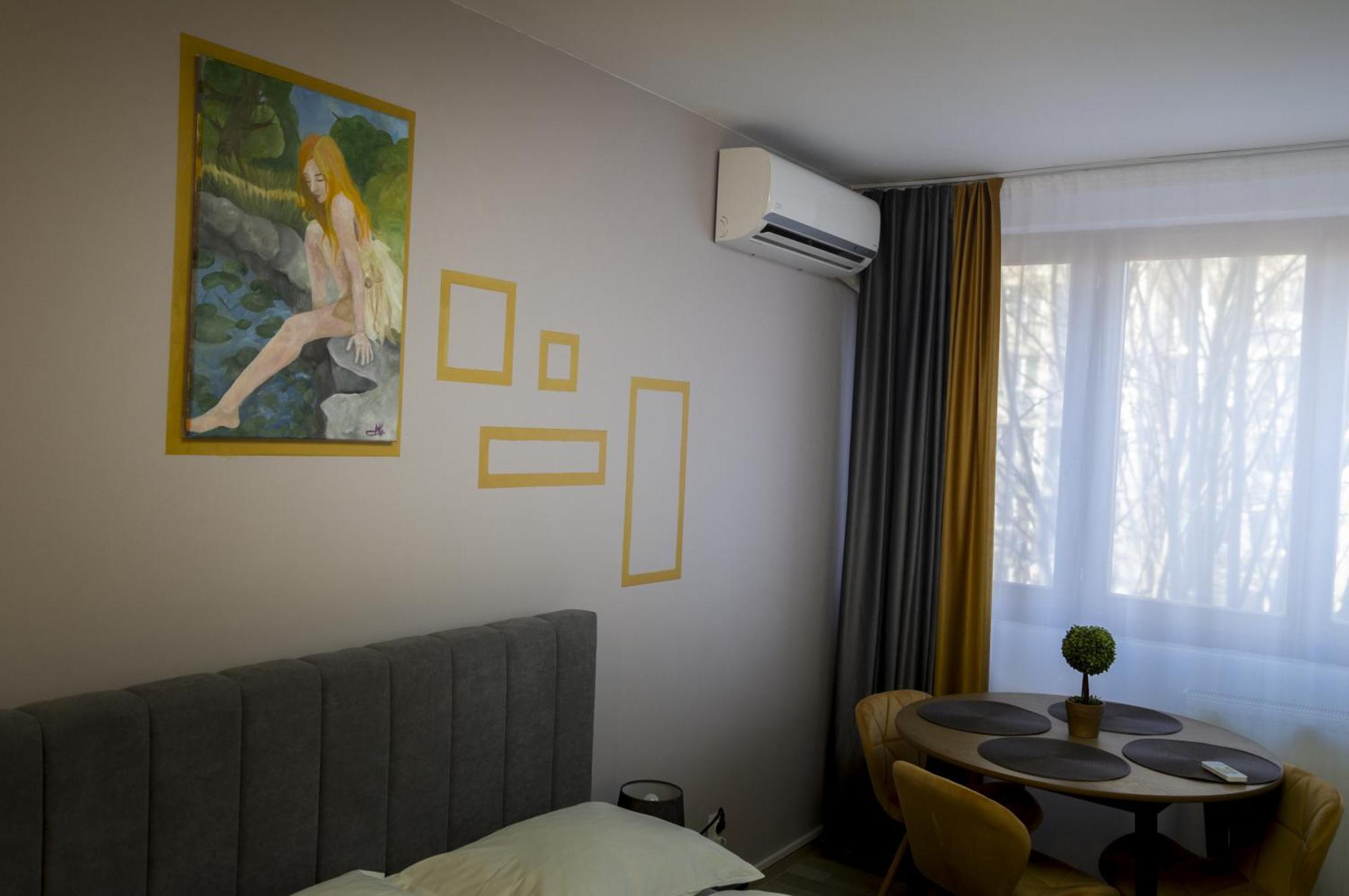 Апартаменты Casa Rusu -Victoria-Self Check In-24H Решица Экстерьер фото