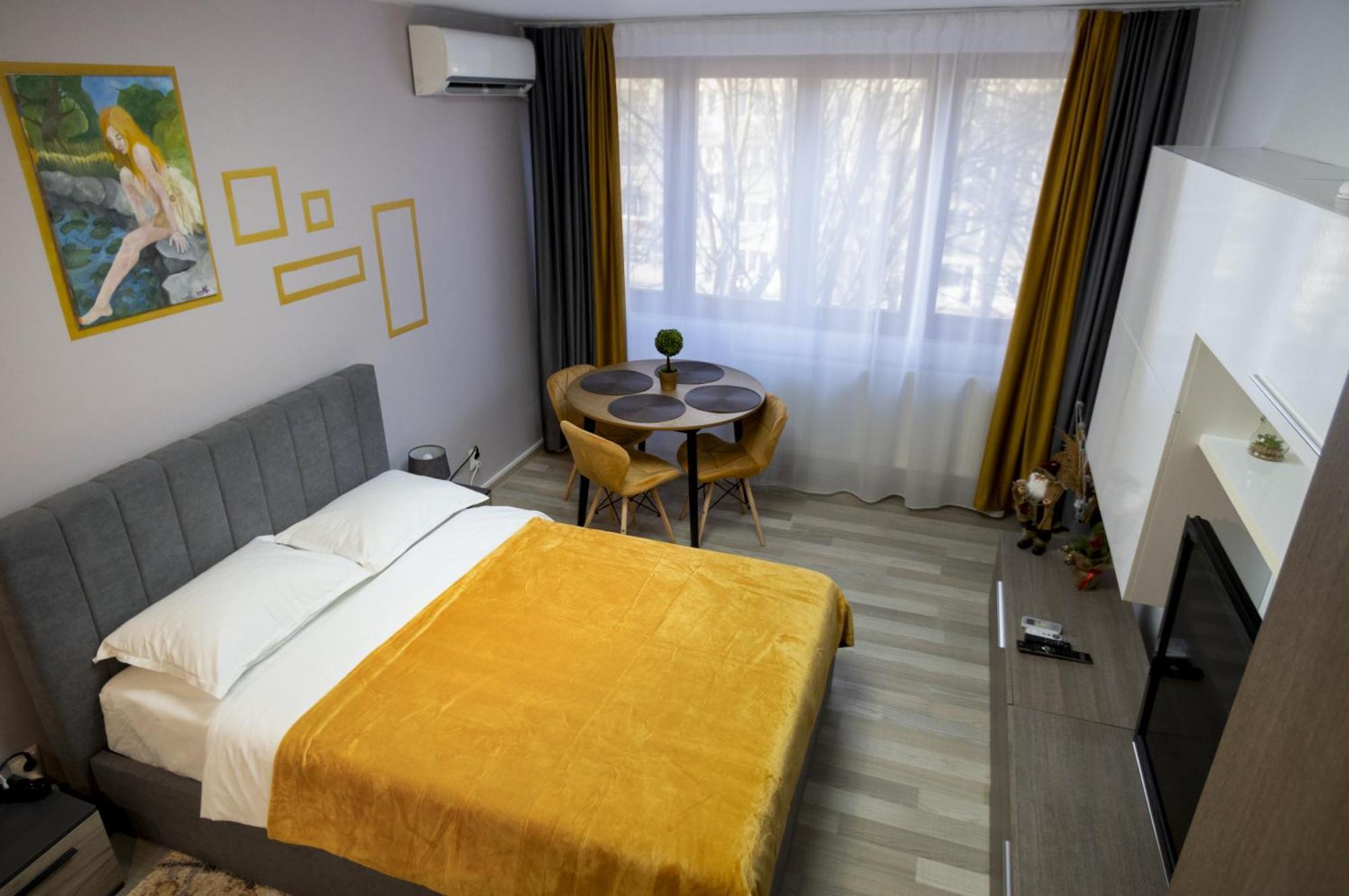 Апартаменты Casa Rusu -Victoria-Self Check In-24H Решица Экстерьер фото